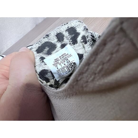 Converse Chuck Taylor Classic Low Top White Grunge Punk Emo Sneakers - Picture 10 of 10